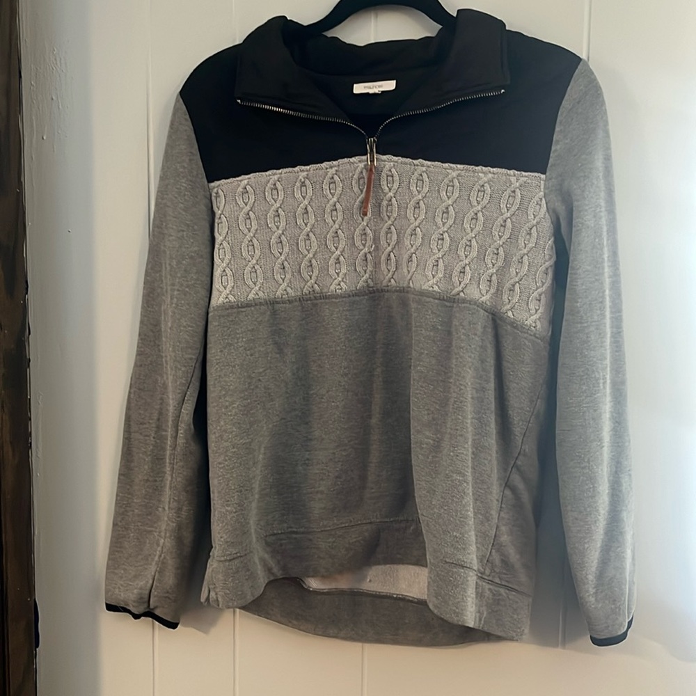 Maurice’s pullover sweater